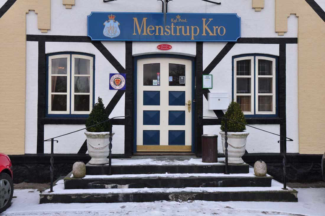 Hotel Menstrup Kro Buitenkant foto